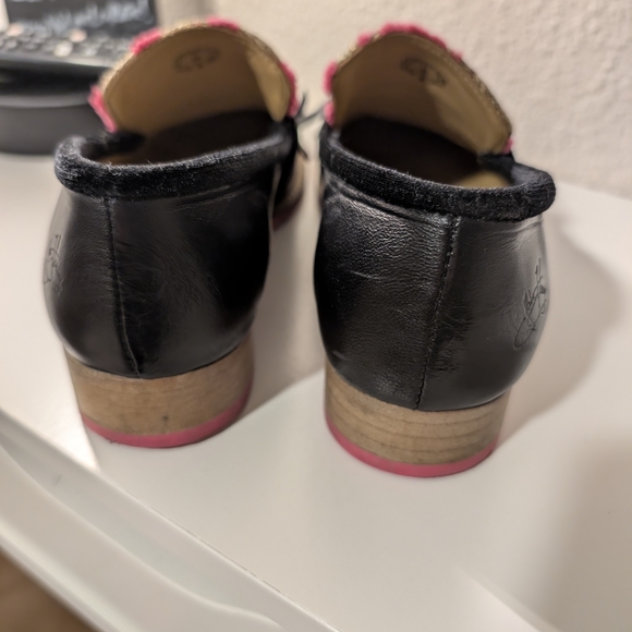 Floral Patterned Loafers with Tassels - Picture 6 of 12